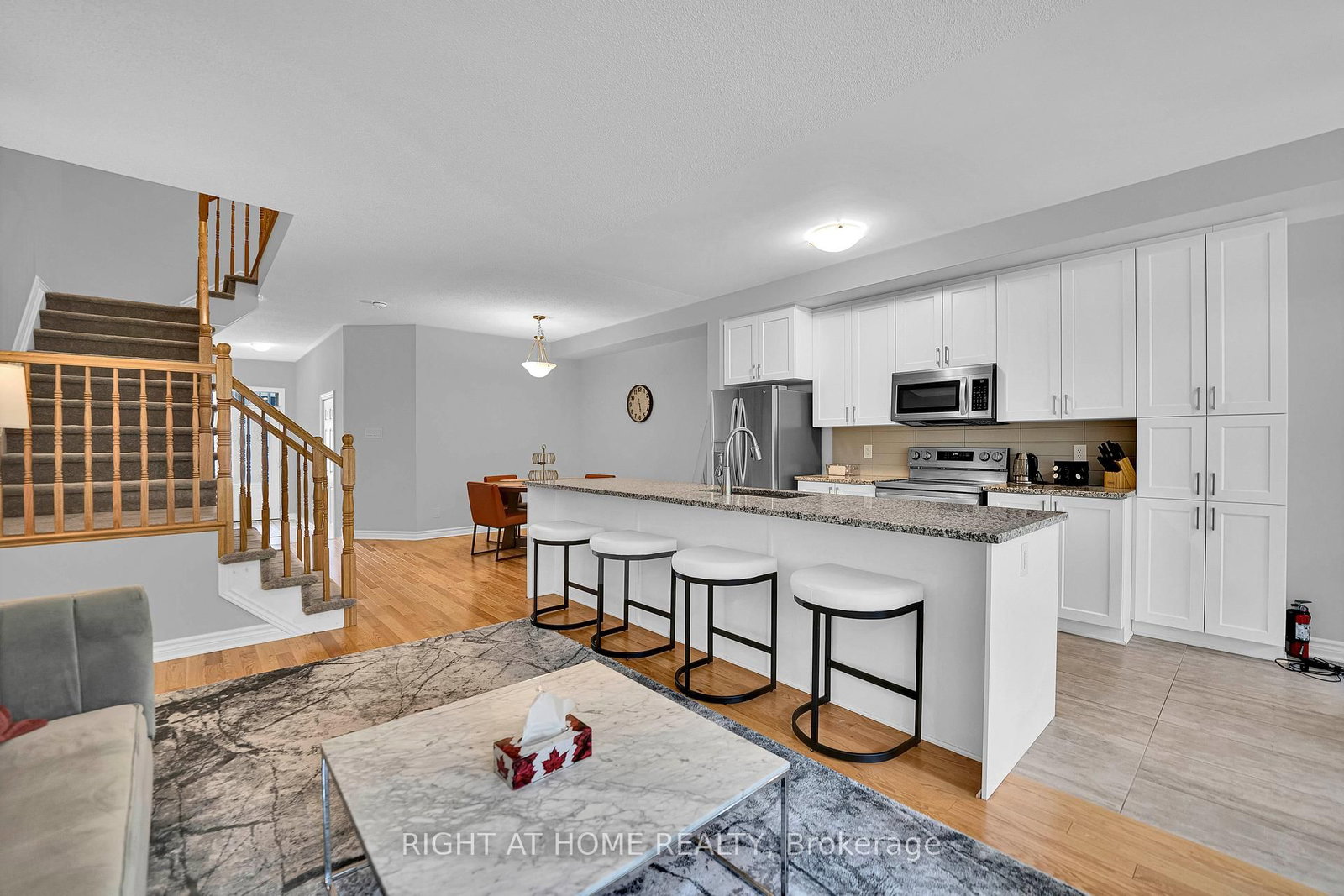 720 Dearborn • Ottawa, ON photo 10
