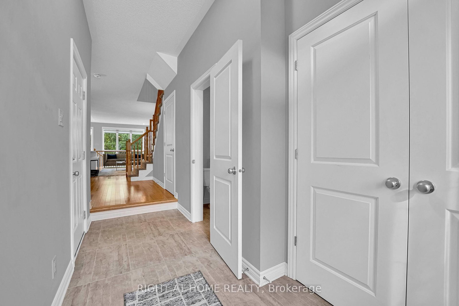 720 Dearborn • Ottawa, ON photo 14