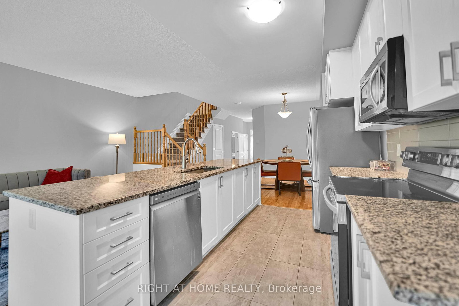 720 Dearborn • Ottawa, ON photo 18