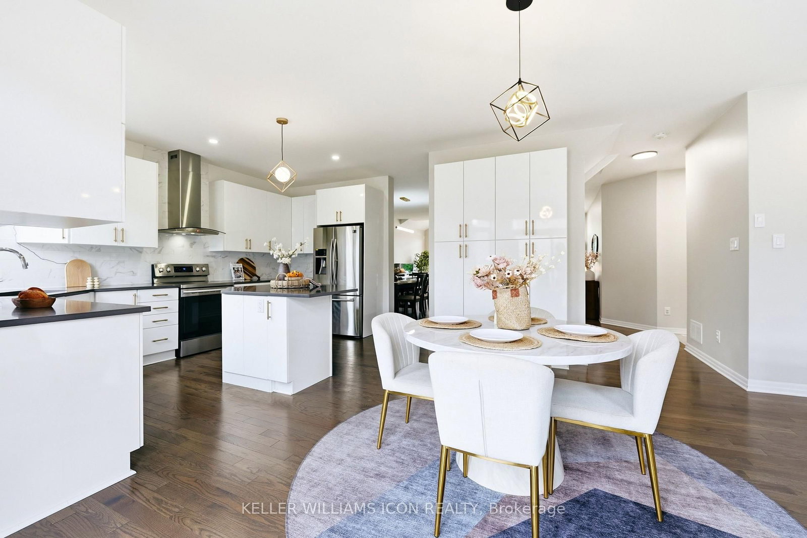 547 Peerless Street • Ottawa, ON photo 14