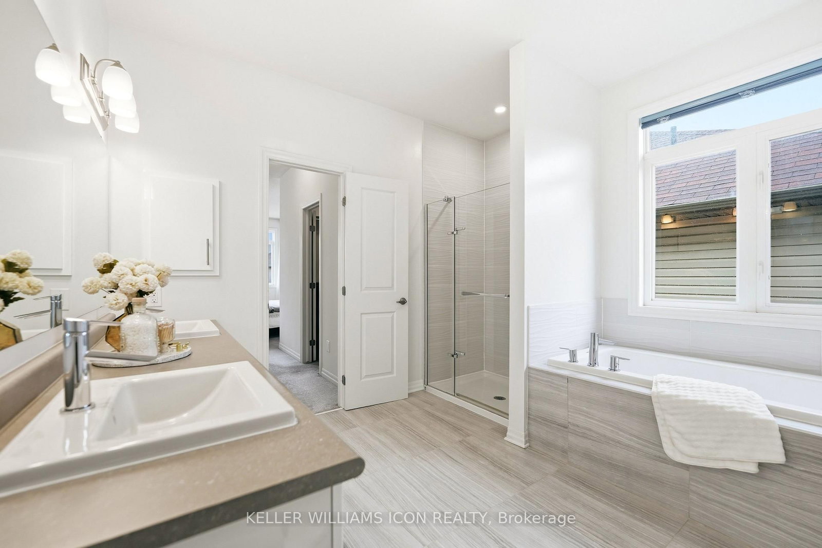 547 Peerless Street • Ottawa, ON photo 27