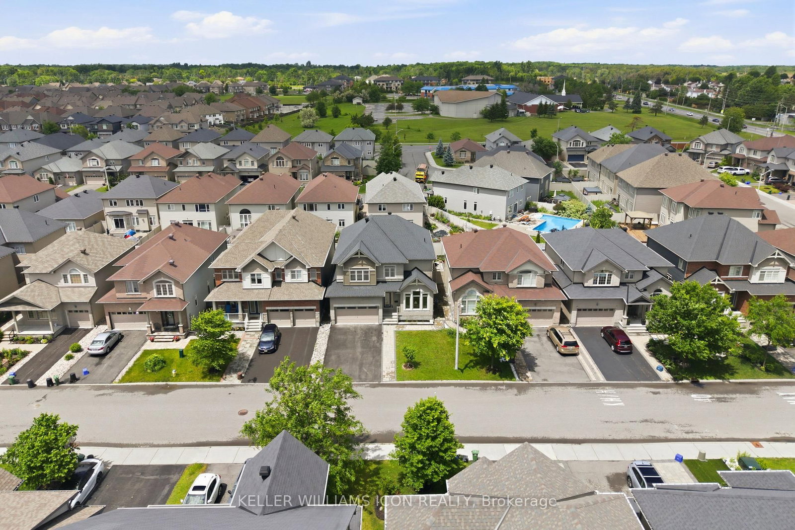 547 Peerless Street • Ottawa, ON photo 47