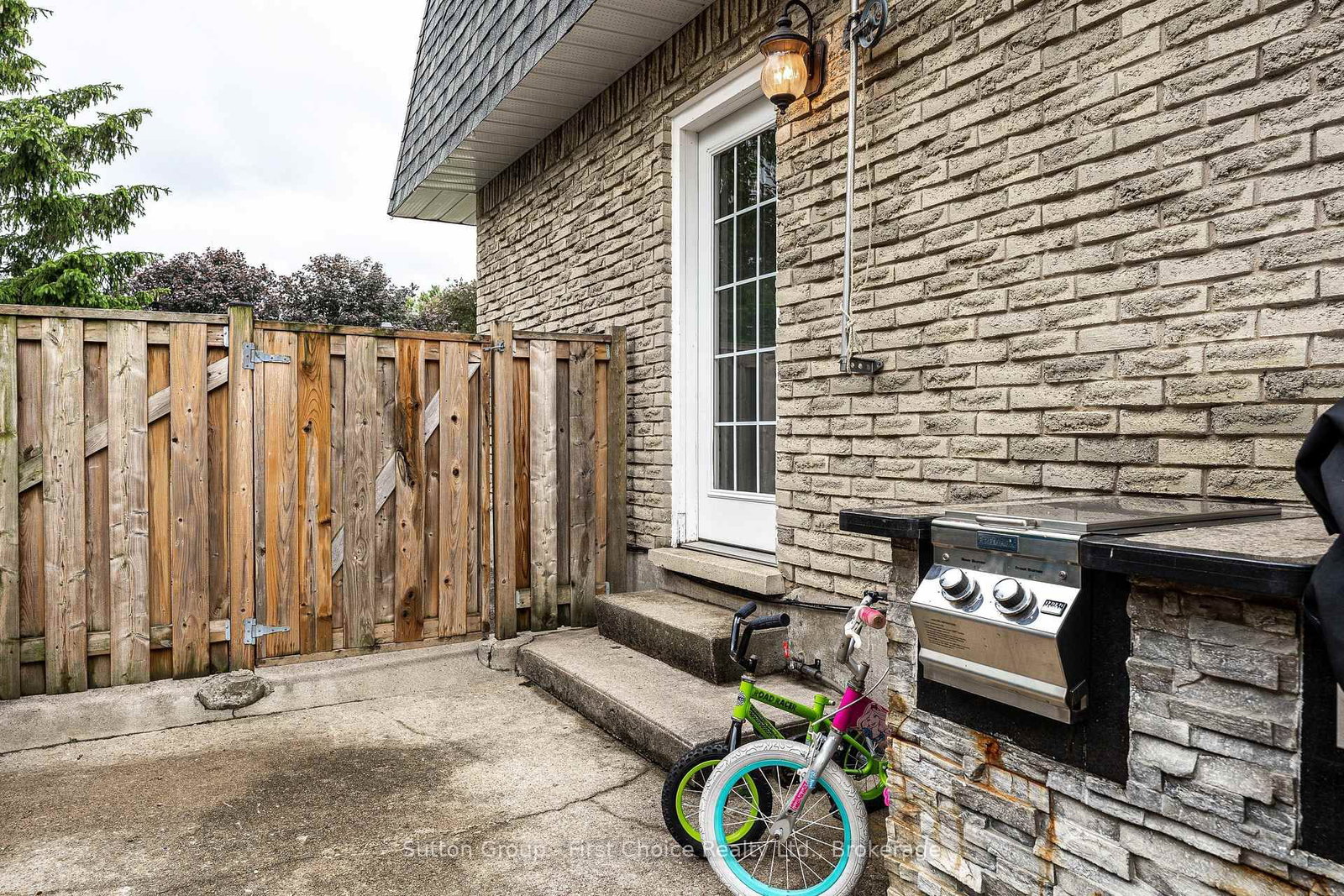 112 Kathryn Crescent • Stratford, ON photo 42