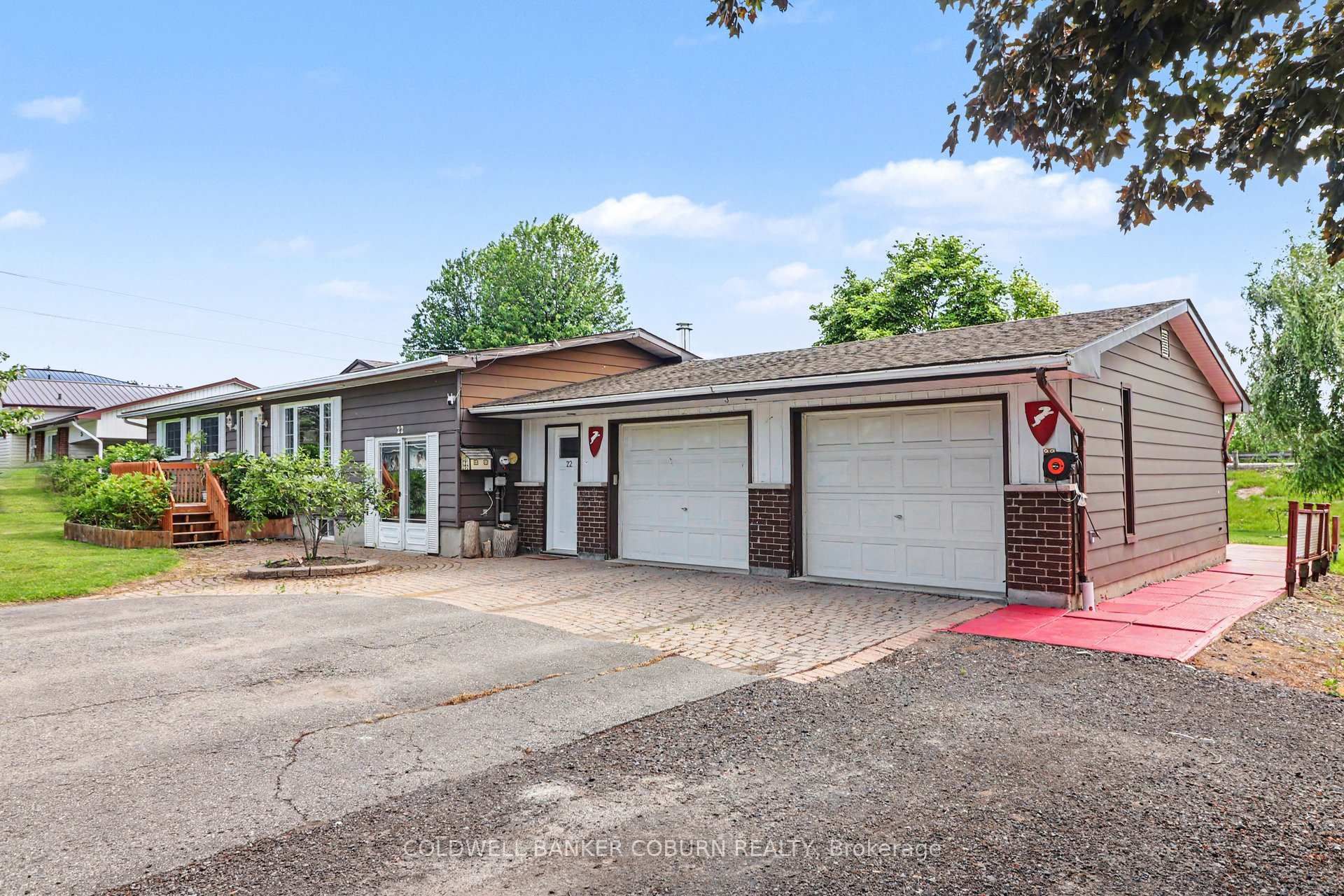22 Thompson Road