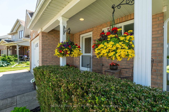 12 Stiefelmeyer Crescent
