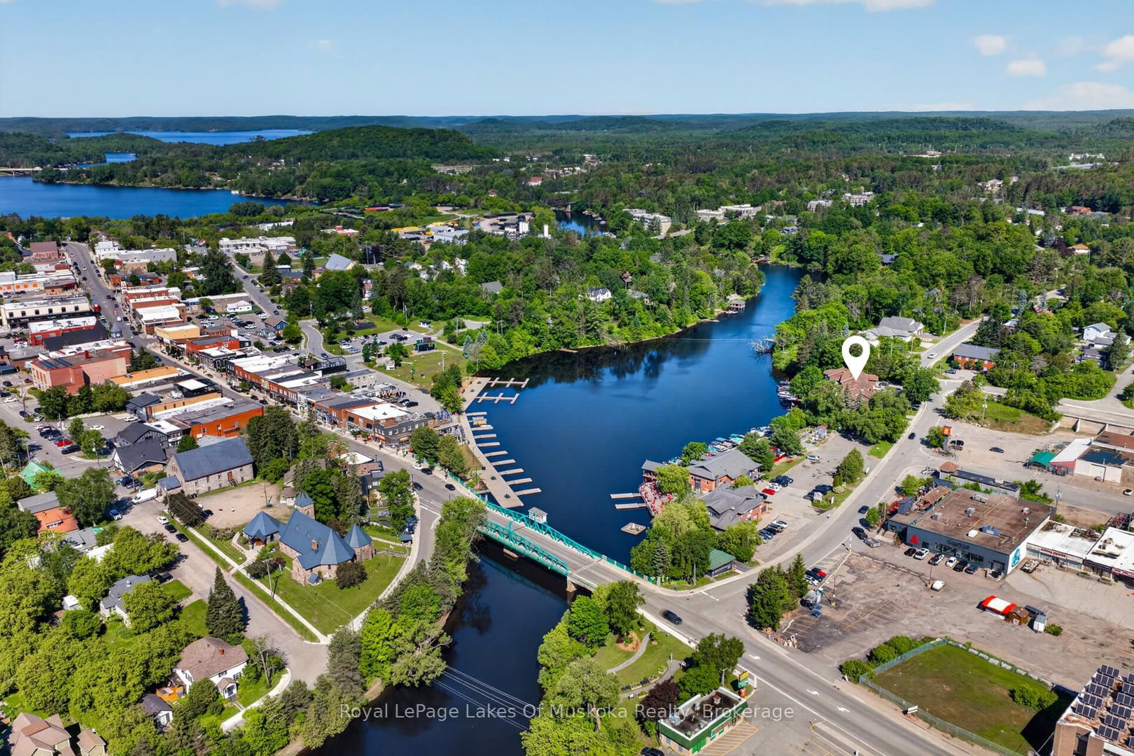 19 John Street • Huntsville, ON photo 46
