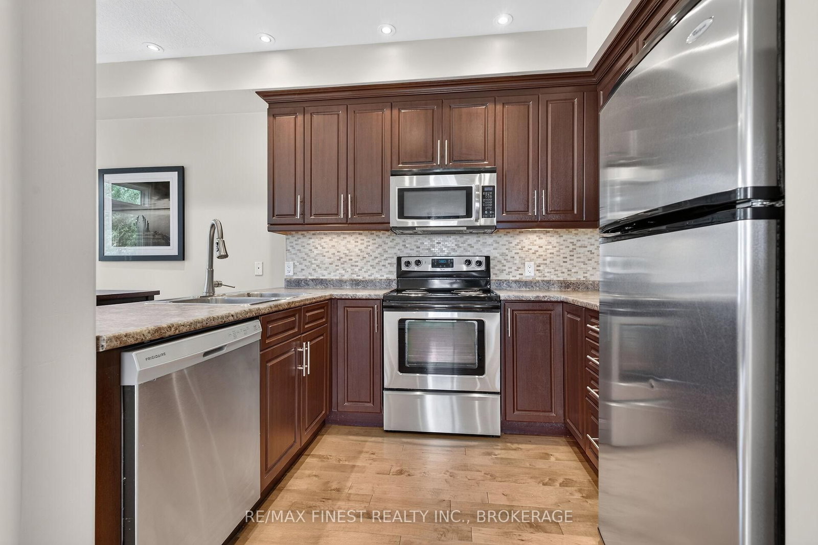 767 Newmarket Lane • Kingston, ON photo 15
