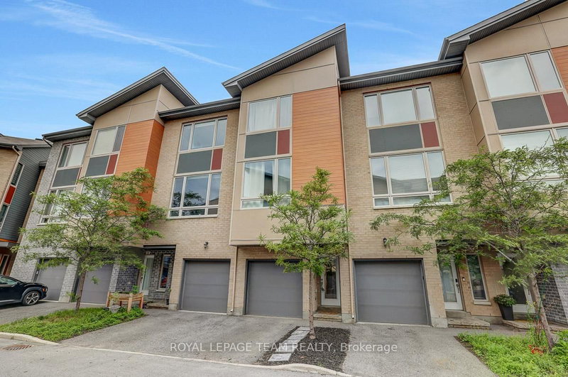 home for sale on 806 Terravita Private