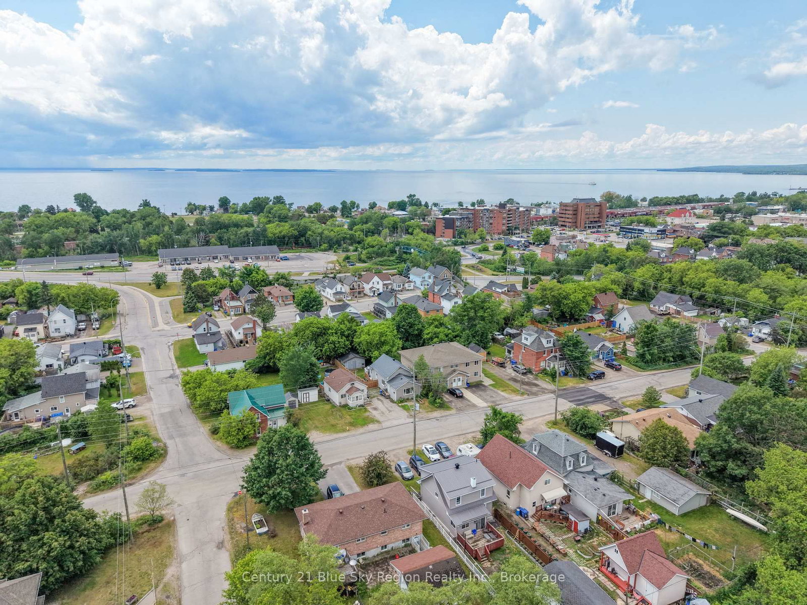 773 E Worthington Street • North Bay, ON photo 35