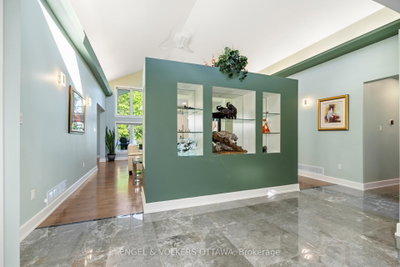 1562 Lakeshore Drive • Ottawa, ON photo 8