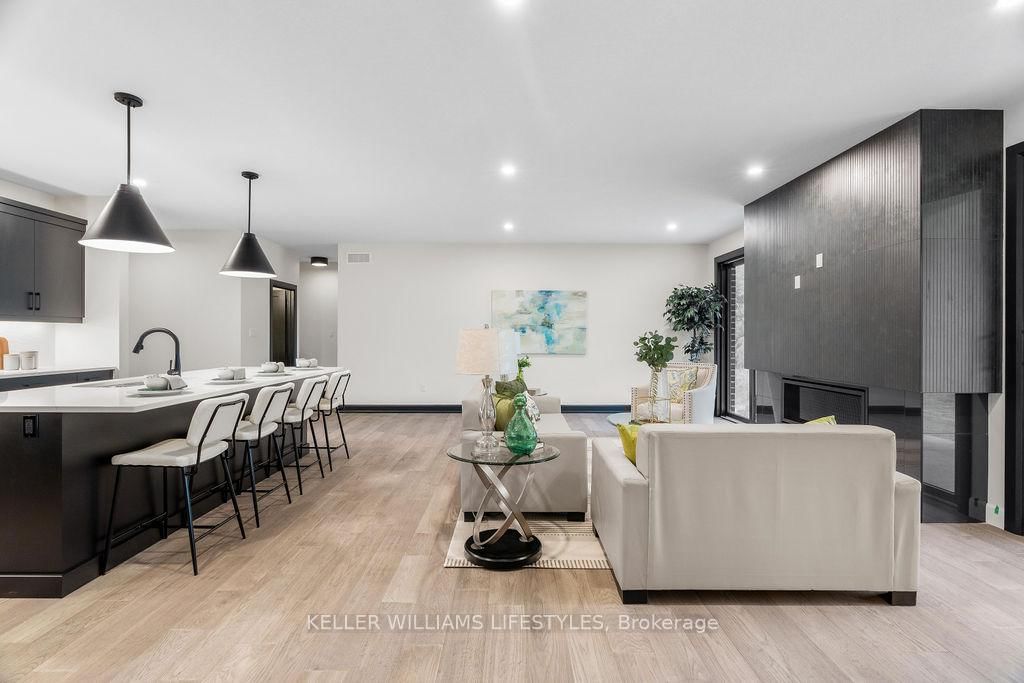 28 MANNING Court • Lambton Shores, ON photo 20