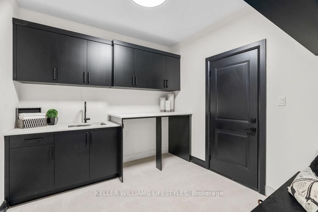 28 MANNING Court • Lambton Shores, ON photo 21