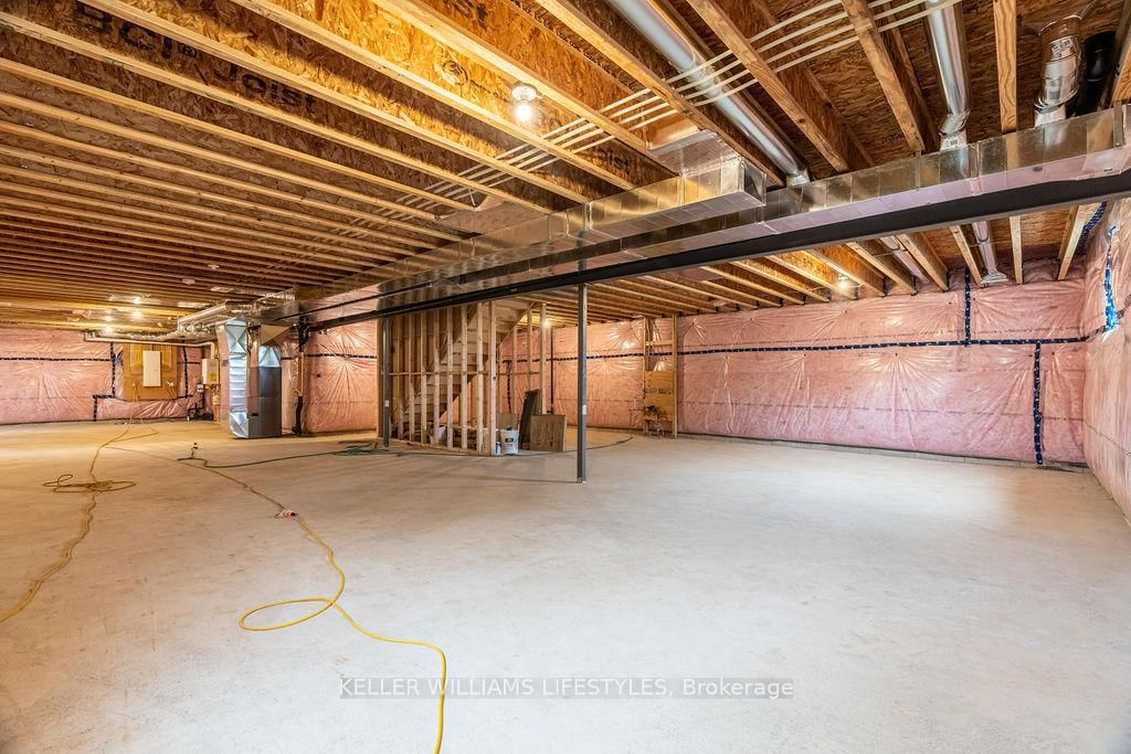 28 MANNING Court • Lambton Shores, ON photo 34