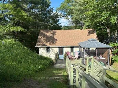 1029 Sprunt Lane • Gravenhurst, ON photo 2