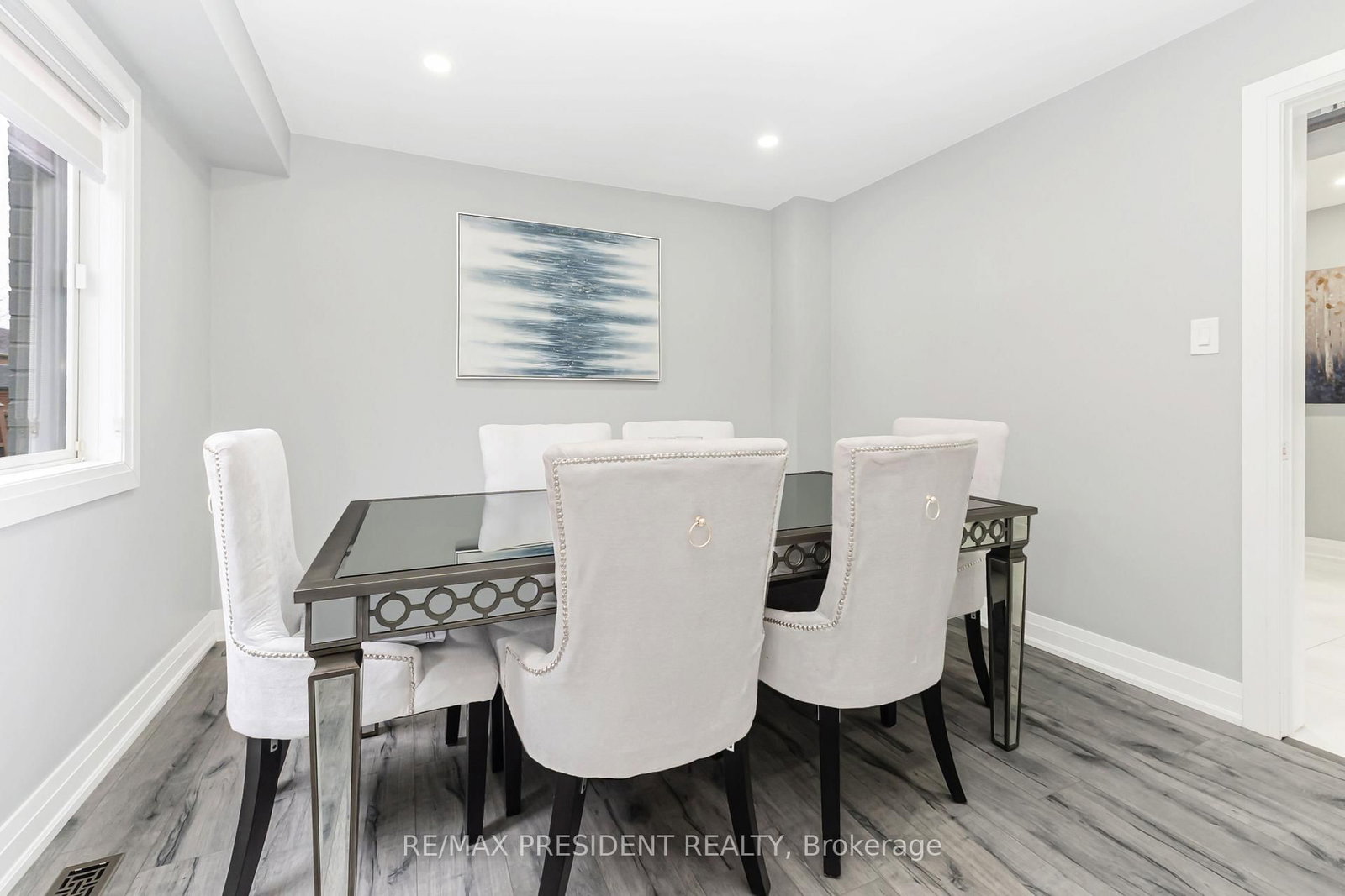 212 Wedgewood Drive • Cambridge, ON photo 12
