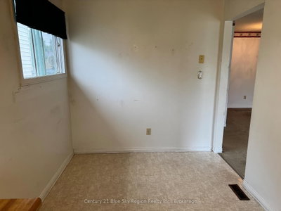 34 McGibbon Street W — photo 6