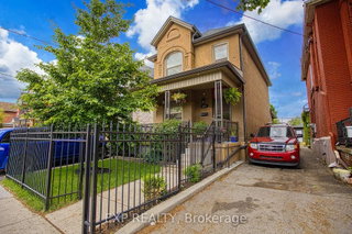 137 Wentworth Street N