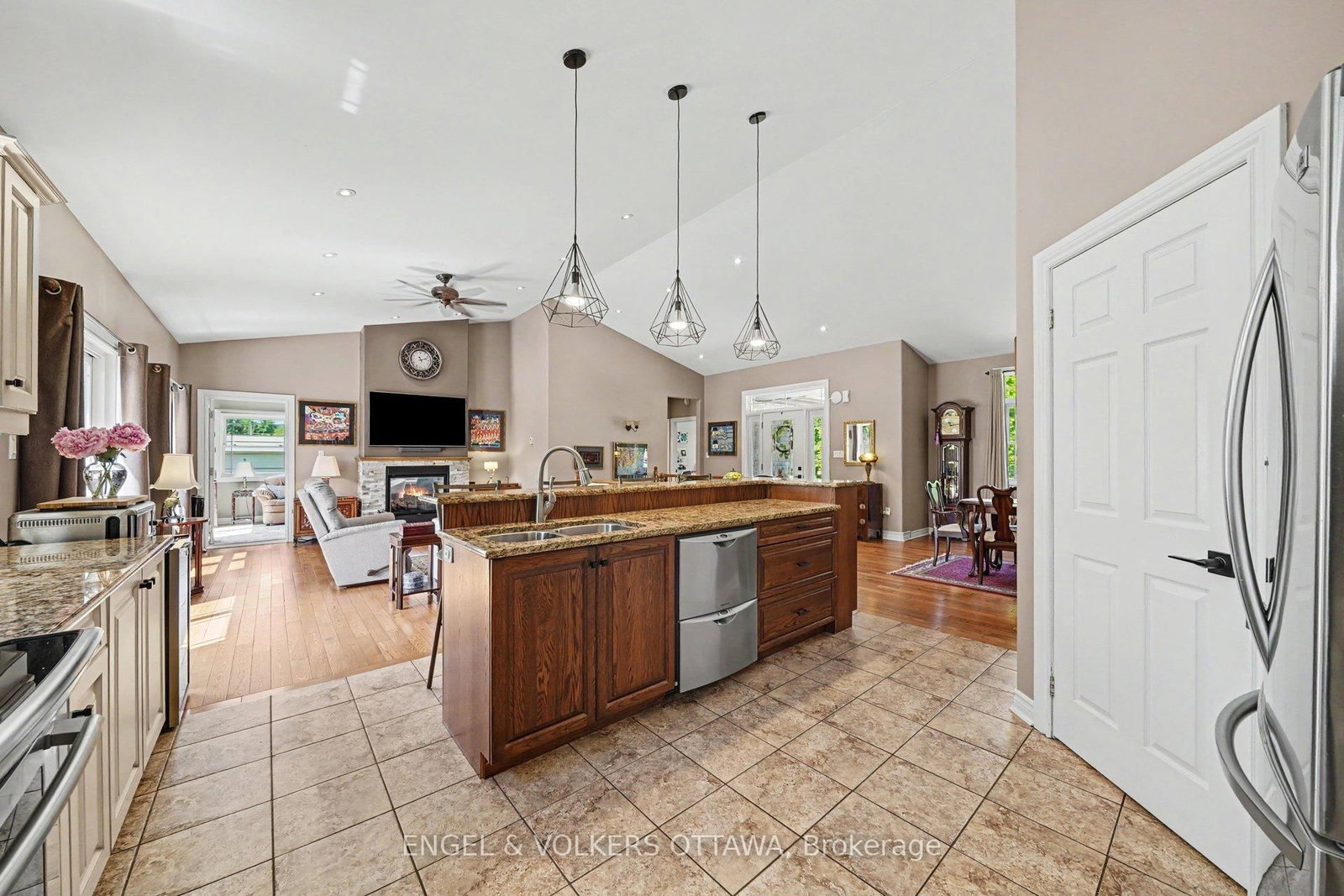 382 Craig Road • North Grenville, ON photo 11