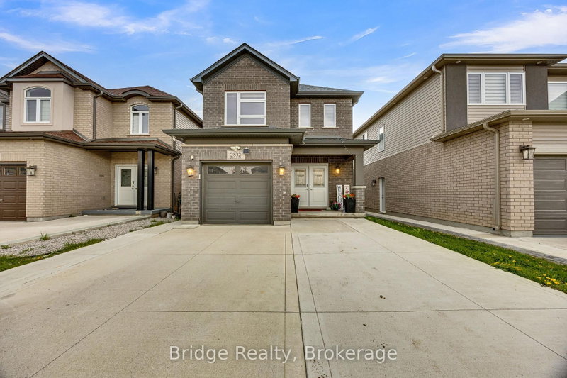 home for sale on 2832 Doyle Drive