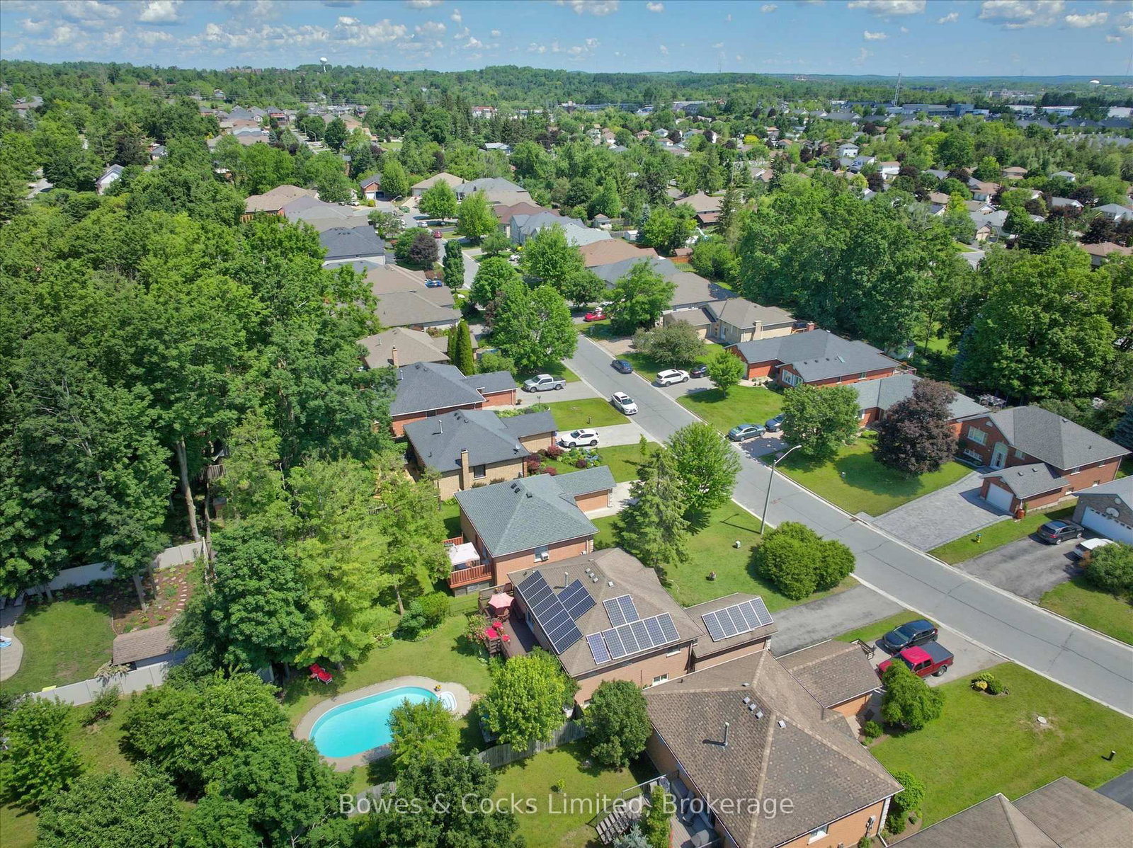699 Fortye Drive • Peterborough, ON photo 47