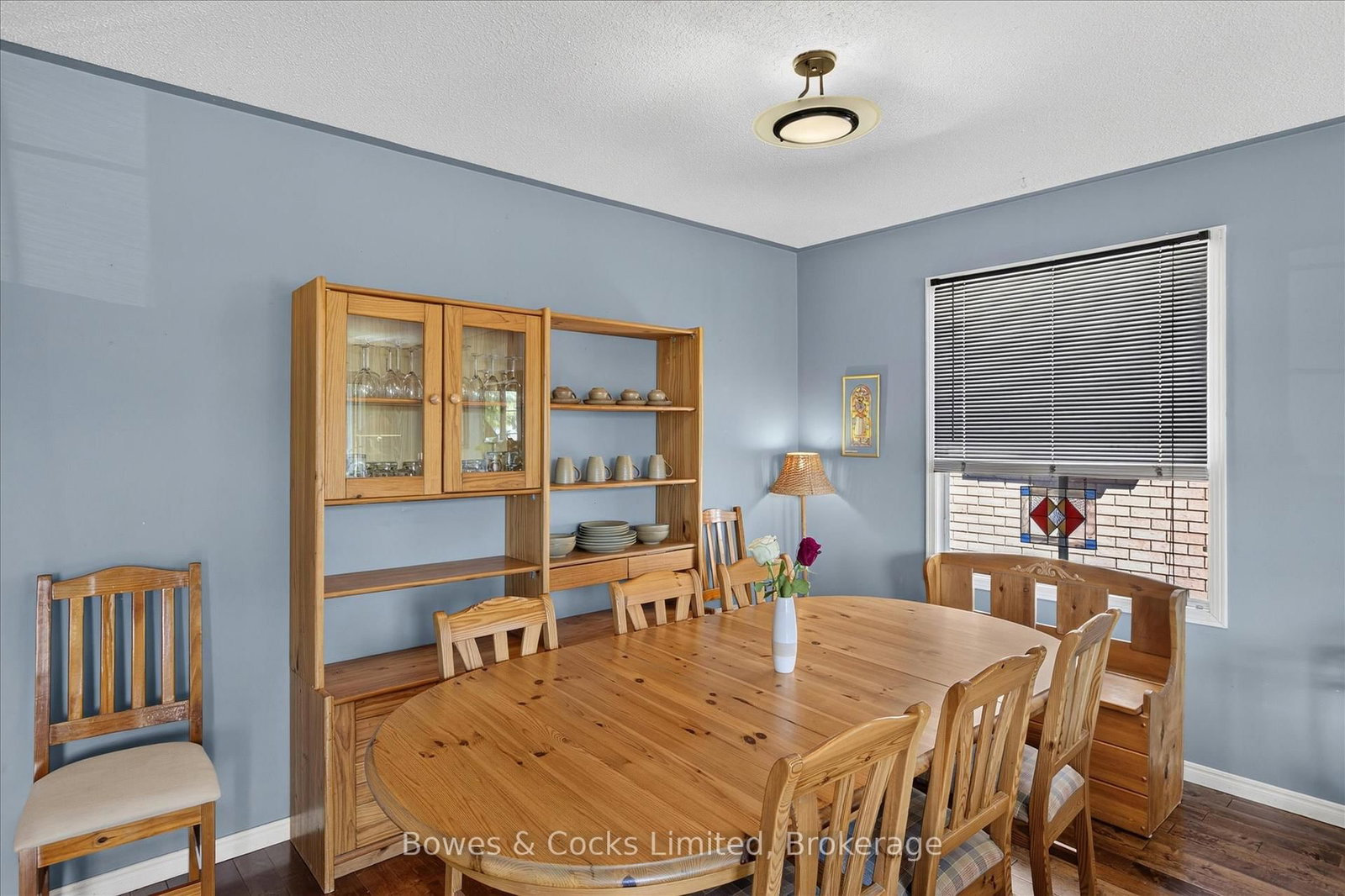 699 Fortye Drive • Peterborough, ON photo 8