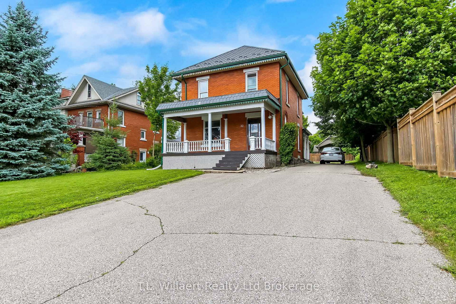 33 Main Street E • Norwich, ON photo 1