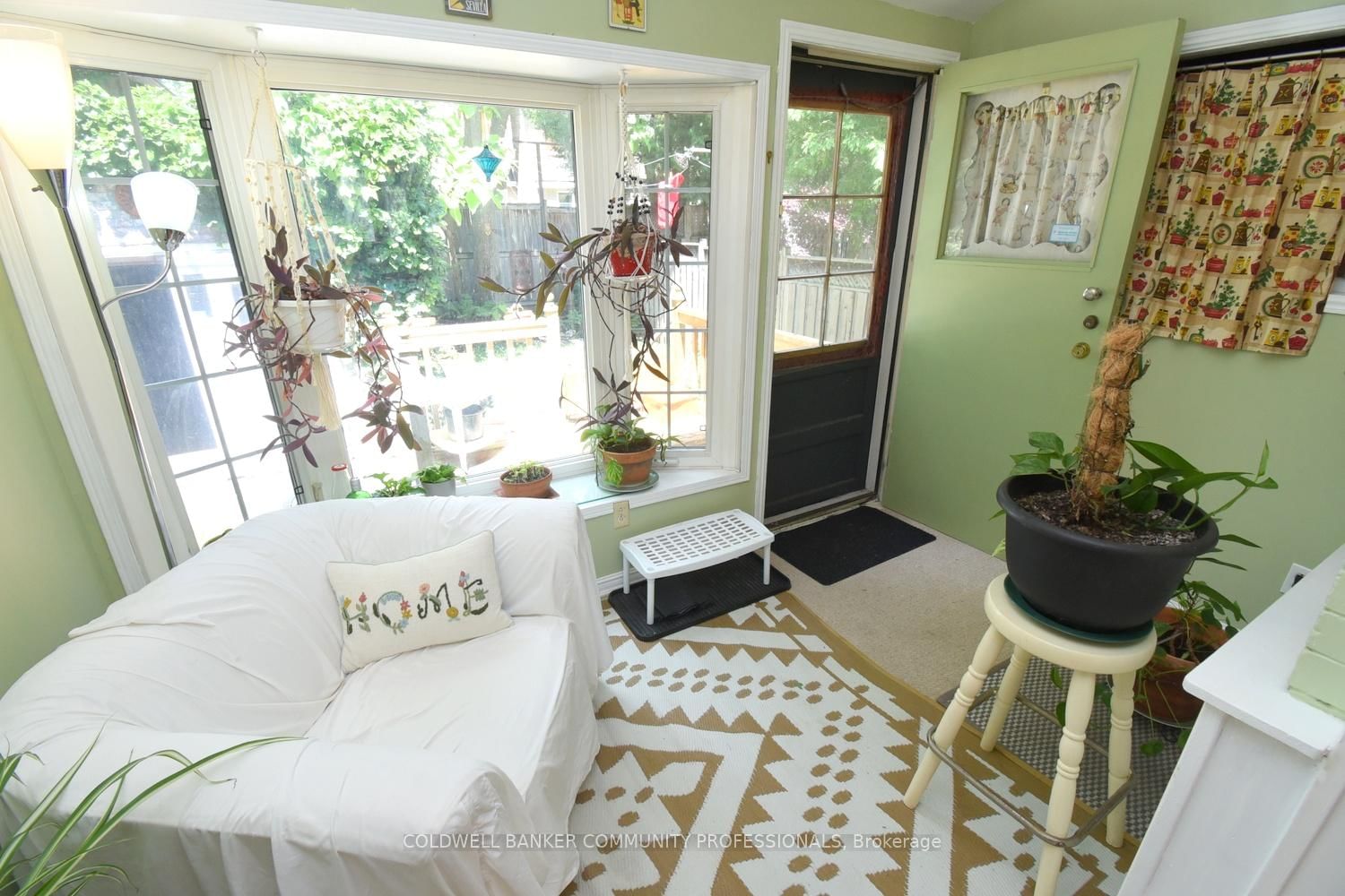 28 St Clair Avenue • Hamilton, ON photo 21