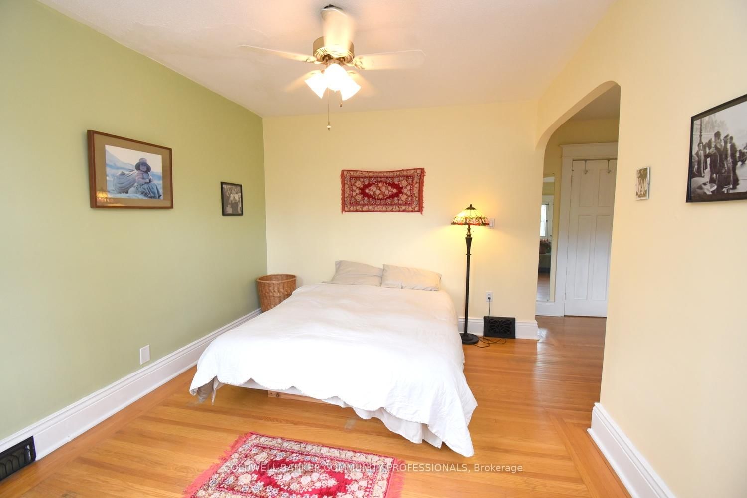 28 St Clair Avenue • Hamilton, ON photo 24