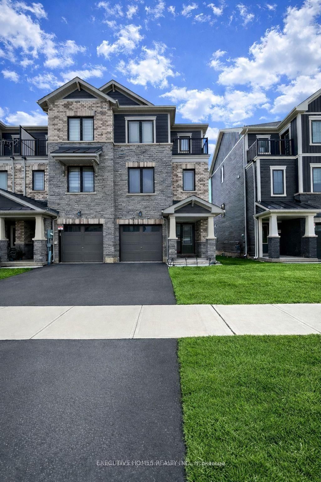 Townhouse for sale at 51 Holder Drive, Brantford, Ontario, N3T 0W8 - MLS: X13466906