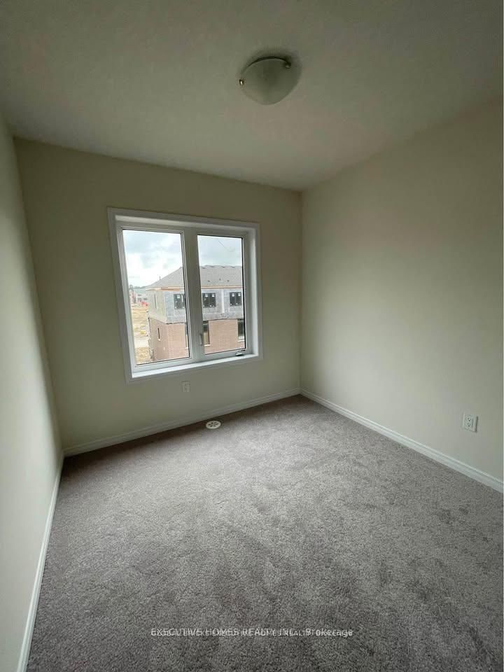 51 Holder Drive • Brantford, ON photo 12