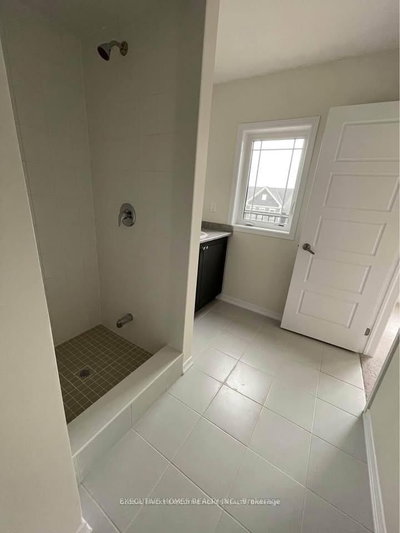 51 Holder Drive • Brantford, ON photo 8