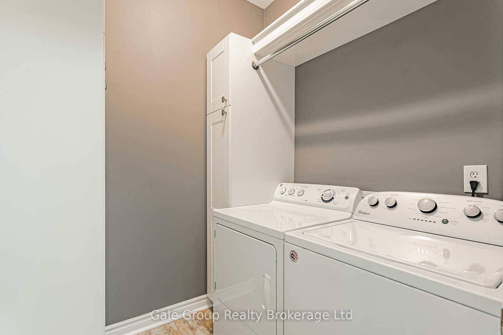 94 Greentrail Drive • Hamilton, ON photo 22