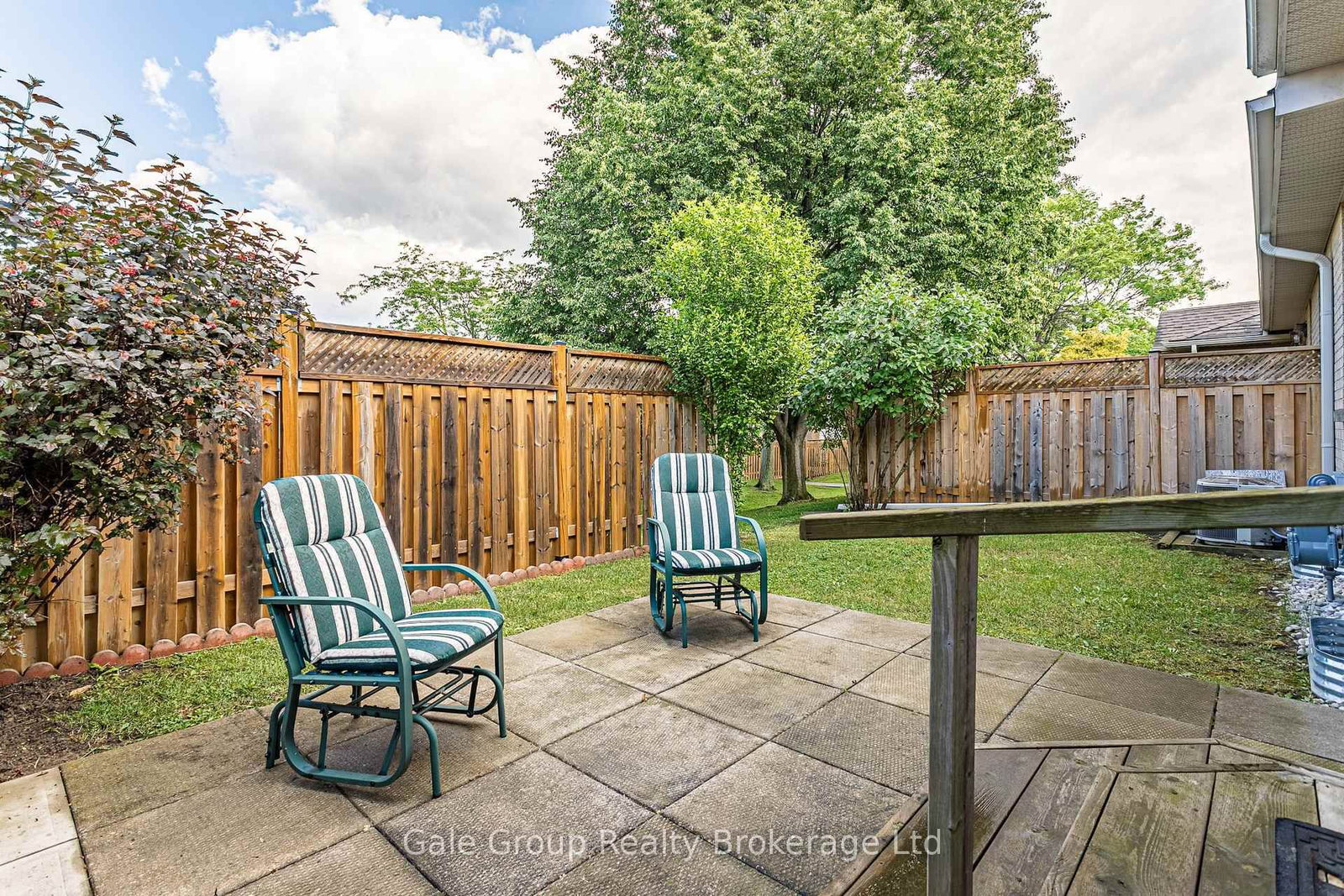 94 Greentrail Drive • Hamilton, ON photo 36