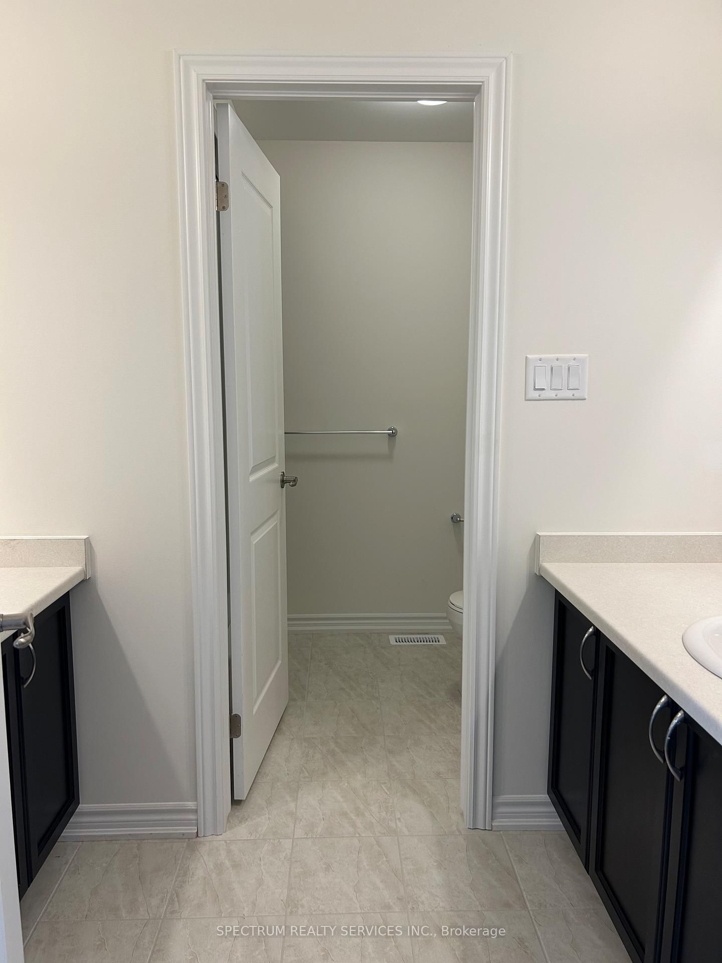 42 Waldron Street • Brantford, ON photo 14