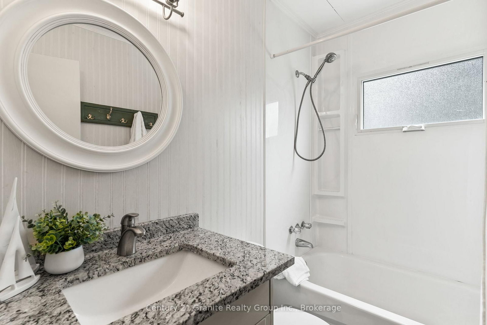 1075 Hobbits Lane • Minden Hills, ON photo 22