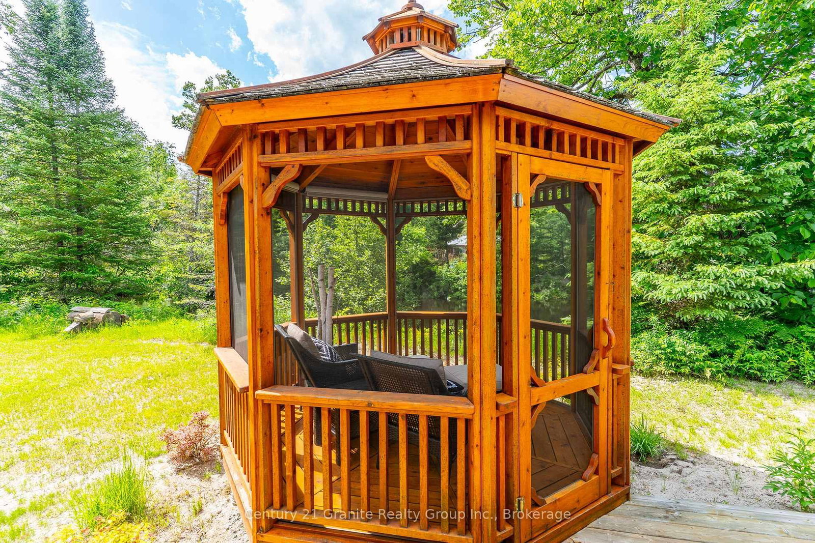 1075 Hobbits Lane • Minden Hills, ON photo 25