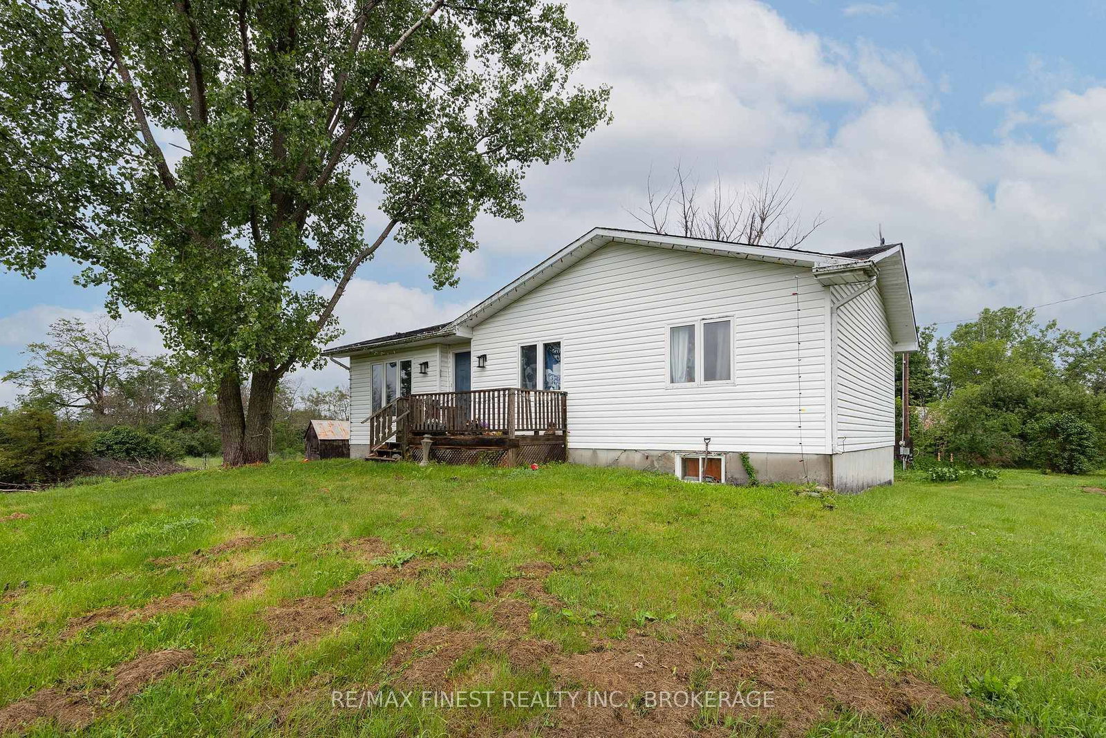 697 Hinch Road • Newburgh, ON photo 38