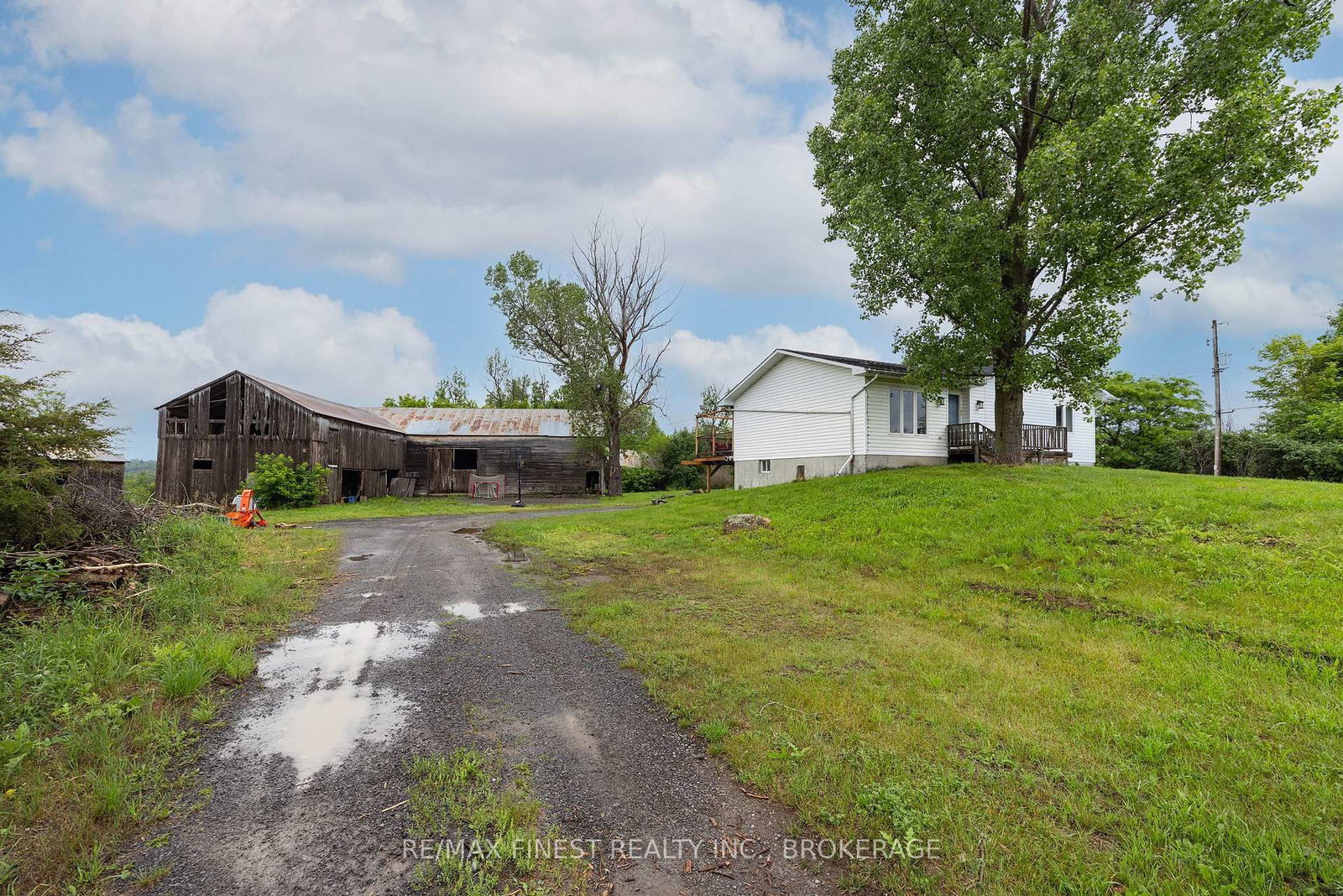 697 Hinch Road • Newburgh, ON photo 42