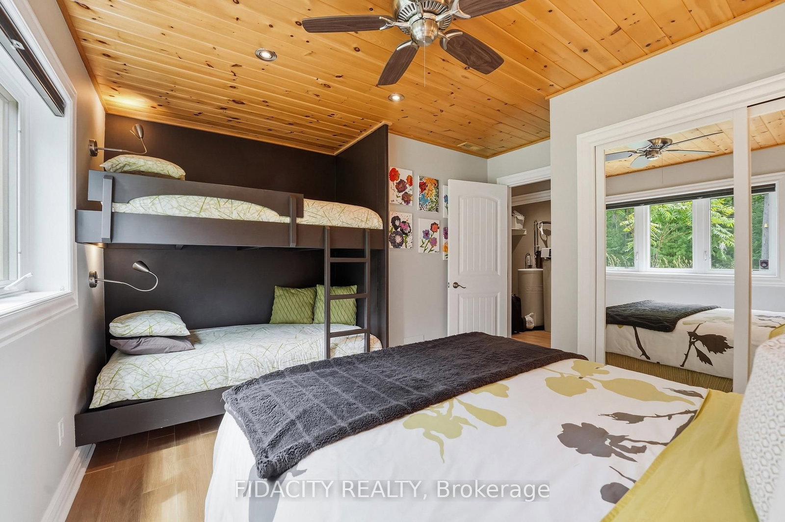 1492 Devil Lake Road • Perth Road, ON photo 28