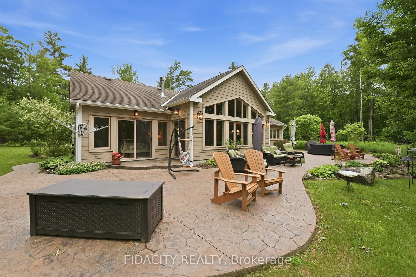 1492 Devil Lake Road • Perth Road, ON photo 36