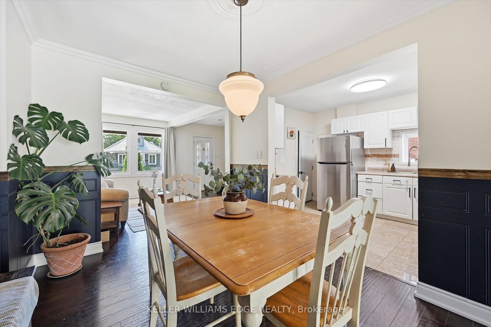 77 N Cameron Avenue • Hamilton, ON photo 12