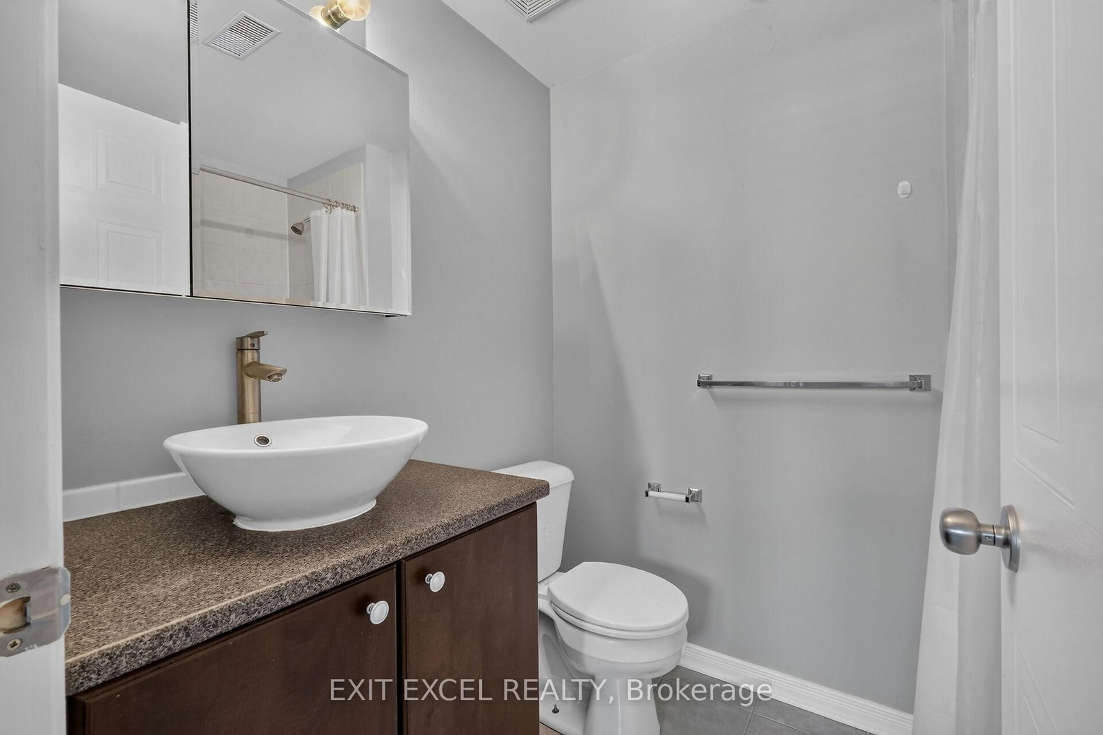 532 Lakeridge Drive • #1 • Ottawa, ON photo 28