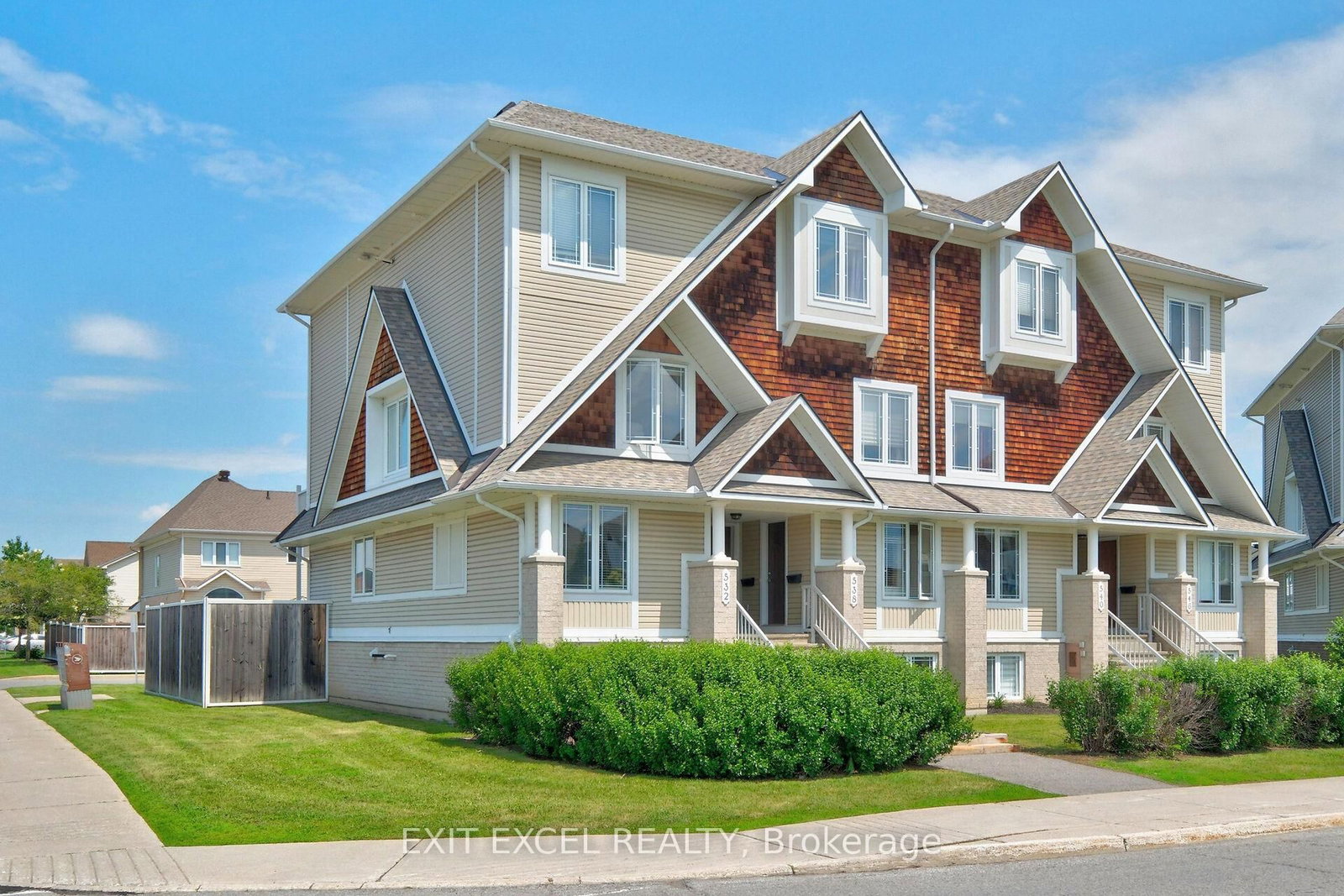 532 Lakeridge Drive • #1 • Ottawa, ON photo 4