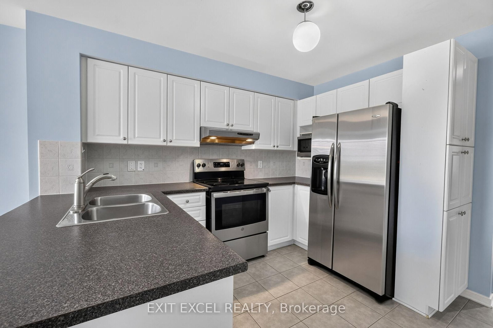 532 Lakeridge Drive • #1 • Ottawa, ON photo 9