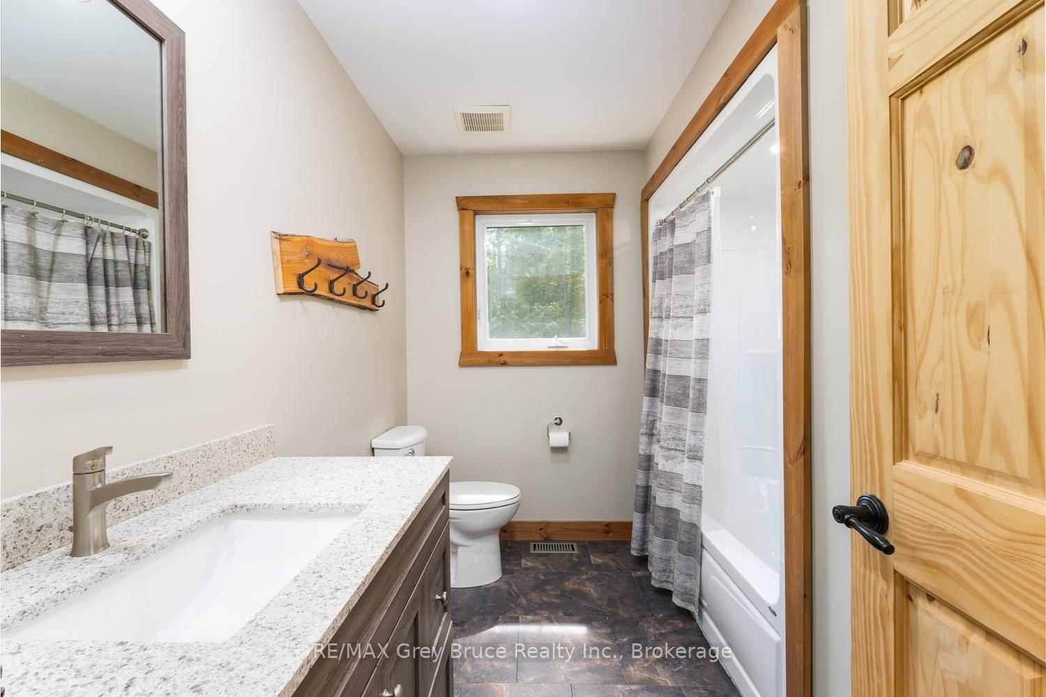 73 Maple Drive • Northern Bruce Peninsula, ON photo 17