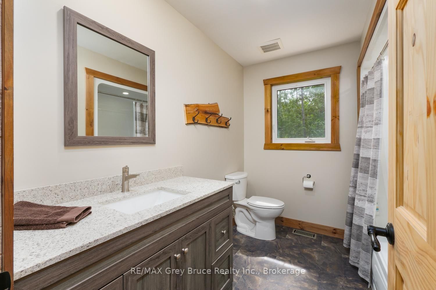 73 Maple Drive • Northern Bruce Peninsula, ON photo 18