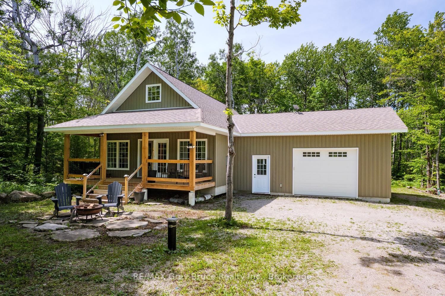 73 Maple Drive • Northern Bruce Peninsula, ON photo 38