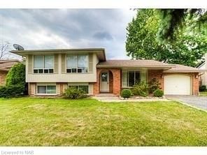 Detached House for lease at 3237 Corry Crescent, Niagara Falls, Ontario, L2G 7G2 - Chippawa - MLS: X13467430