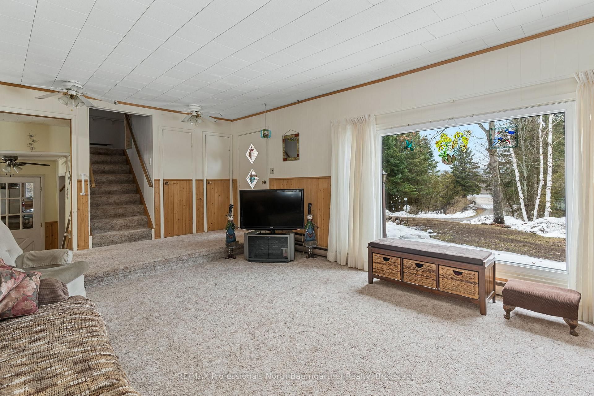 12504 Highway 35