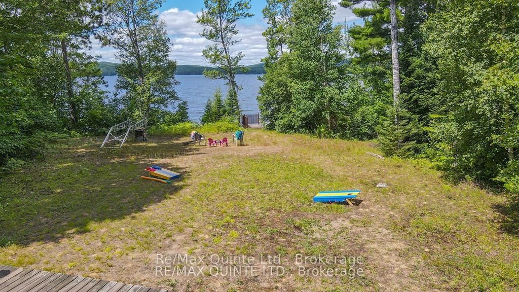 76 Carson Heights • Barry's Bay, ON photo 3